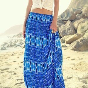 Astars Batik Maxi Skirt Blue NWT Size M